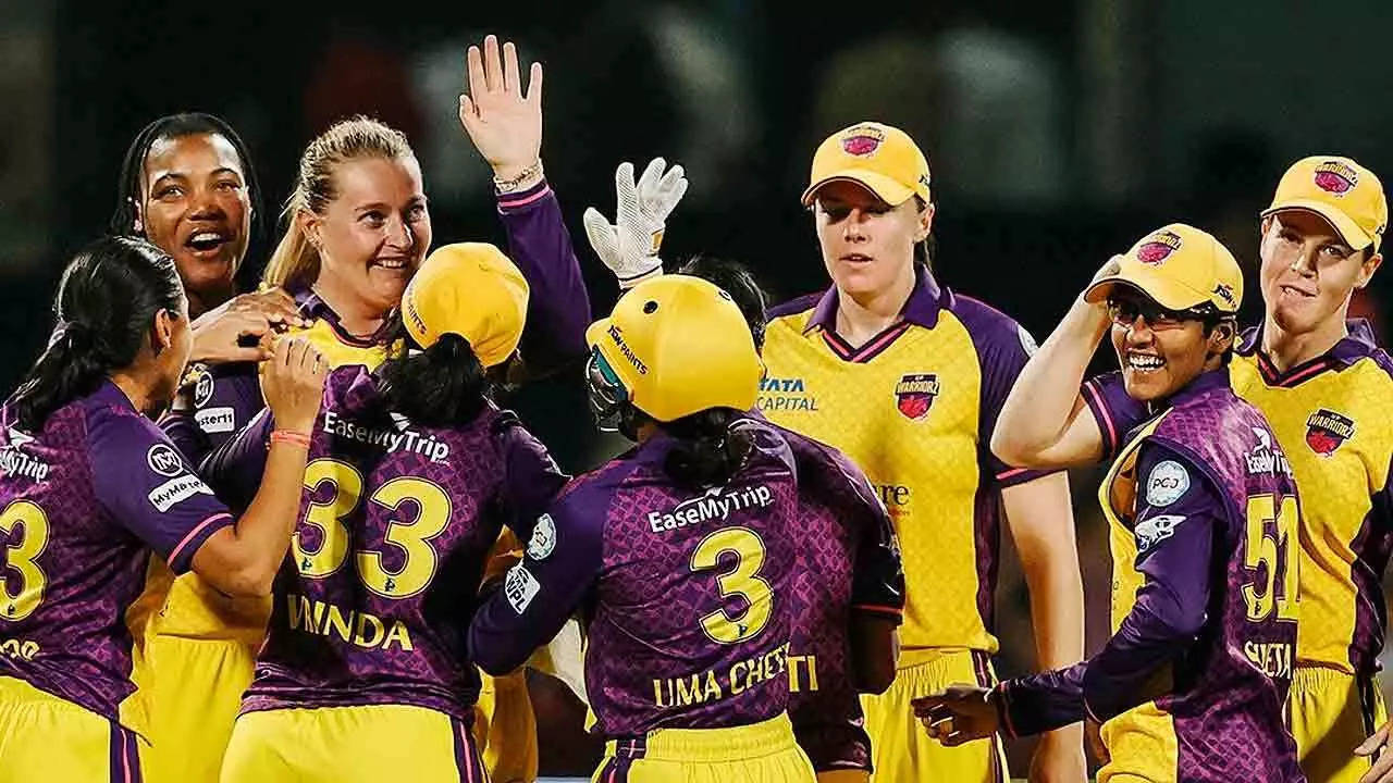 Sophie Ecclestone Shines in Historic Super Over Victory for UP Warriorz