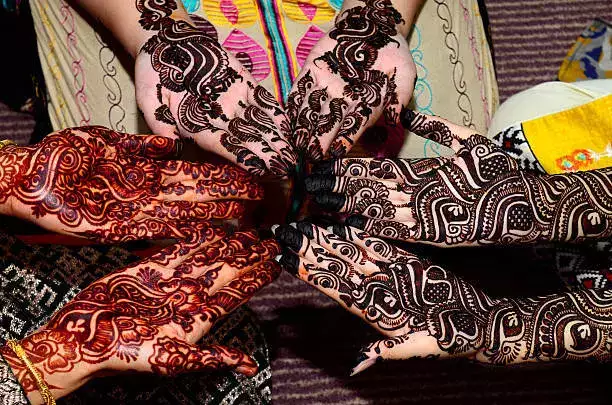 Trendy Beautiful Mehendi designs for Ramadan 2025